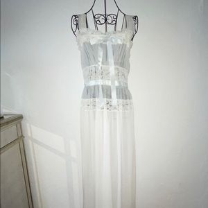 American Maid - Vintage 1950’s nightgown